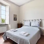 Agrifoglio - Palazzo Ravaschieri * Bracelli