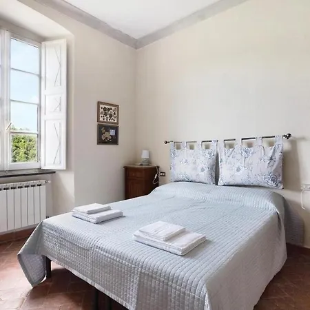 Agrifoglio - Palazzo Ravaschieri * Bracelli