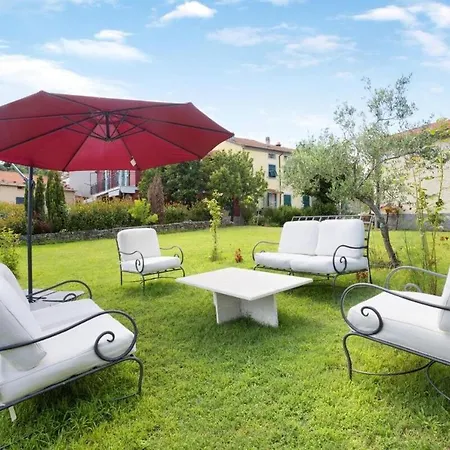 Agrifoglio - Palazzo Ravaschieri * Bracelli